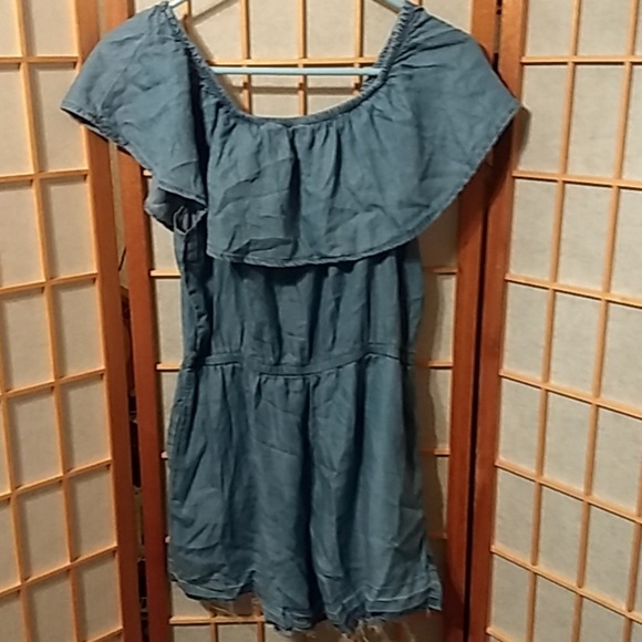 Denim shorts romper - Picture 1 of 4